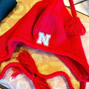 NWOT UNebraska Ski Beanie